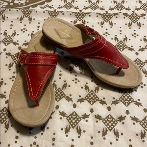 St. John’s Bay SJB Saber Red sandals Size 7.5 M